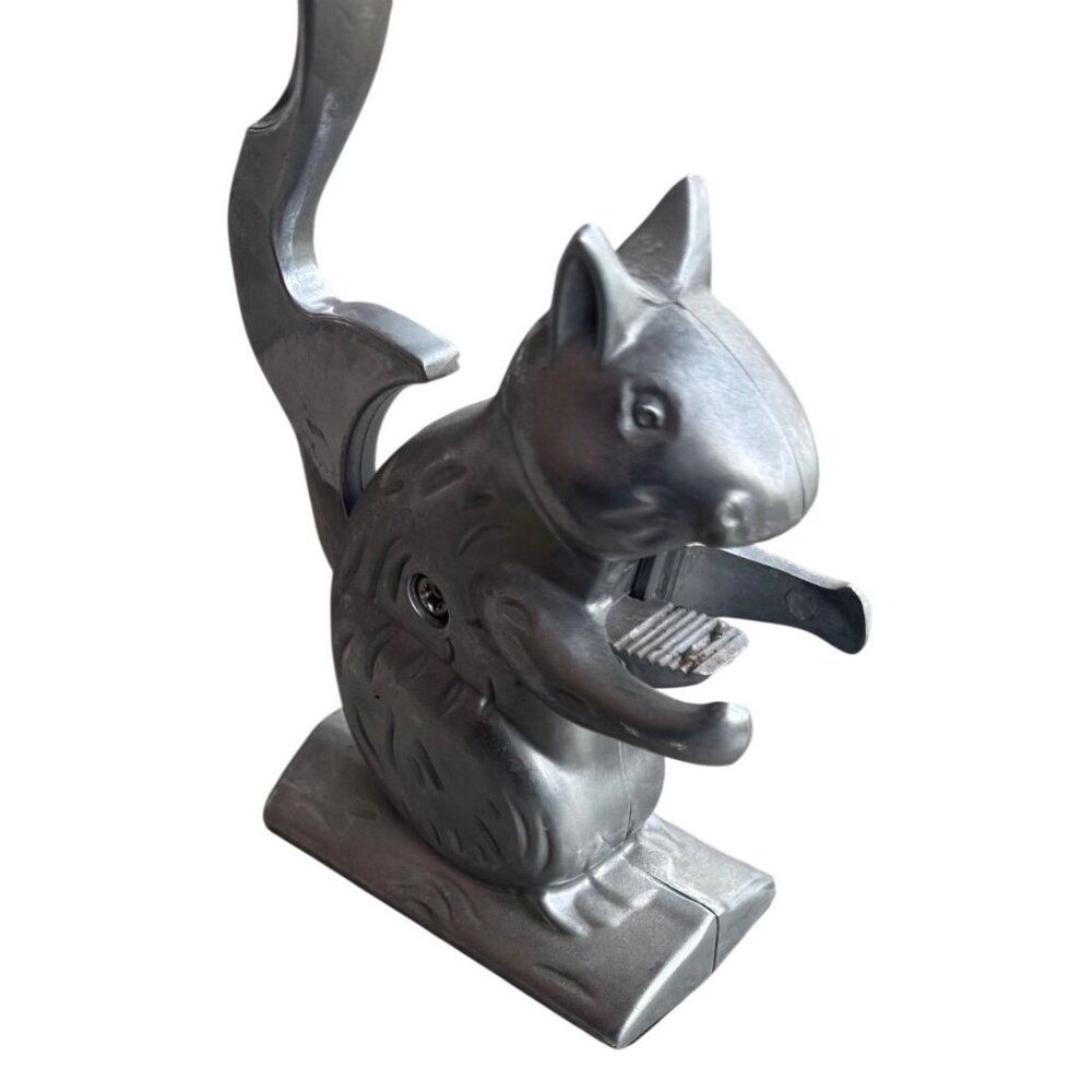 Vintage Cast Aluminum Squirrel Nutcracker with Tail Lever – Rustic Lodge Decor - Picture 5 of 11